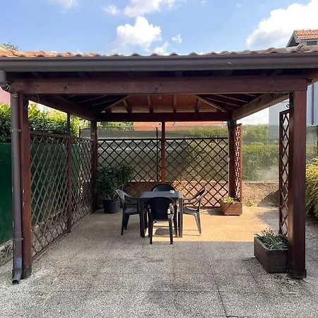 Cicognola 400 Mt Dalla Pubblica 4*