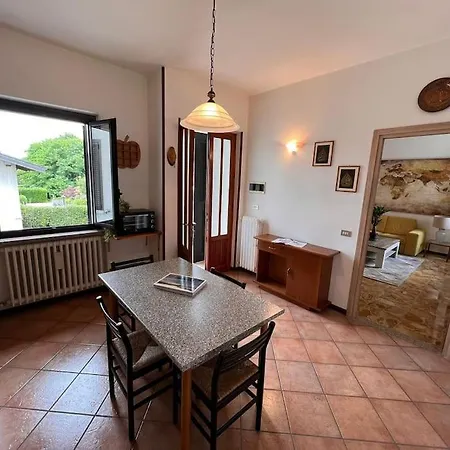 מלון Cicognola 400 Mt Dalla Pubblica 4*