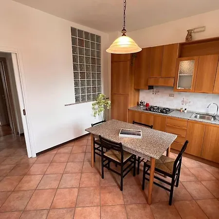 מלון Cicognola 400 Mt Dalla Pubblica 4*